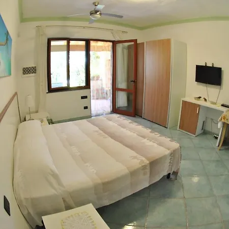 Проживание в семье Casa Nel Искья